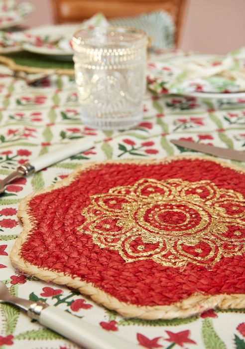 Foiled Wavy Jute Placemats