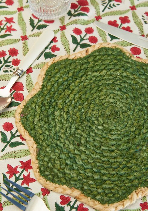 Foiled Wavy Jute Placemats
