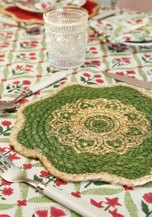 Foiled Wavy Jute Placemats