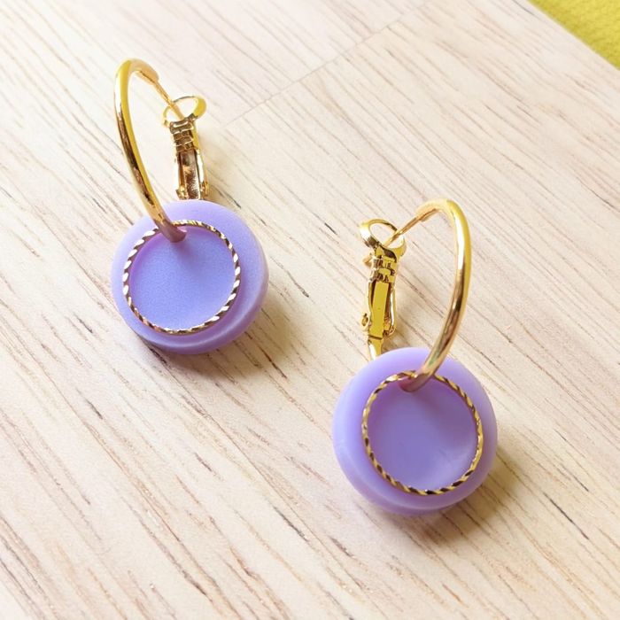 Sienna Miller 20mm hoops