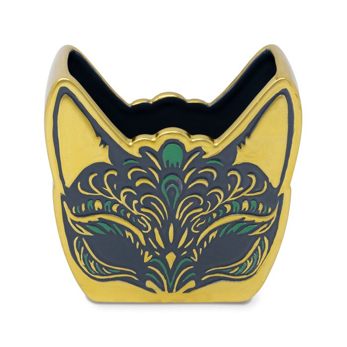 Planter, Mask