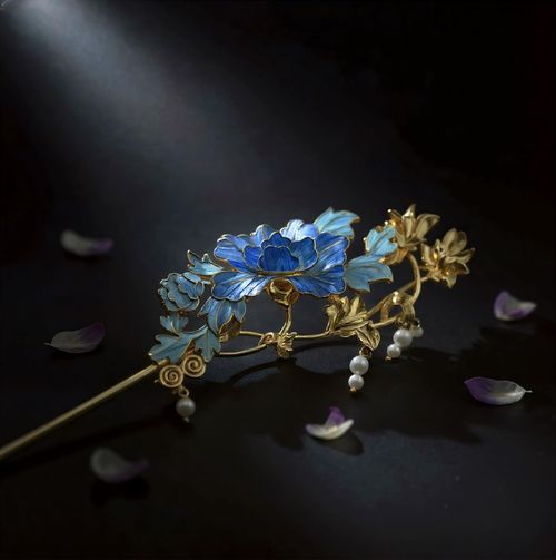 Artisan Floral Hair Pin