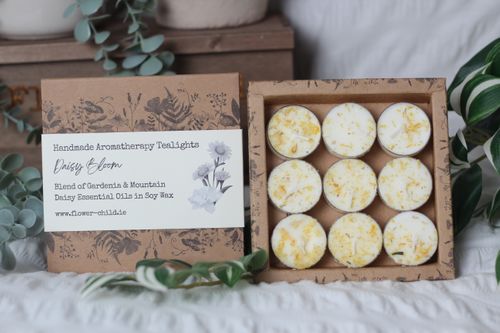 Daisy Bloom Tea Light Set – 9 Pack