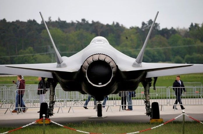 Pentagon Awards $7.8 Billion F-35 Contract To Lockheed Martin - Defence ...