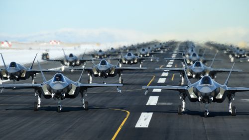 Pentagon purchases 398 F-35s from Lockheed