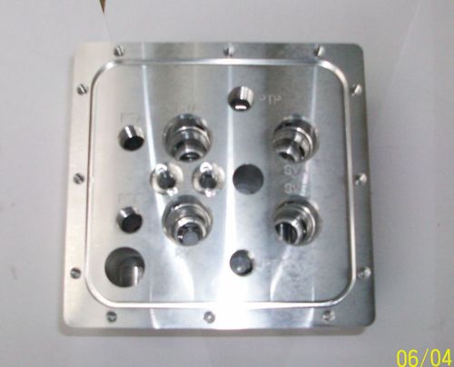 hydraulic/pneumatic manifolds