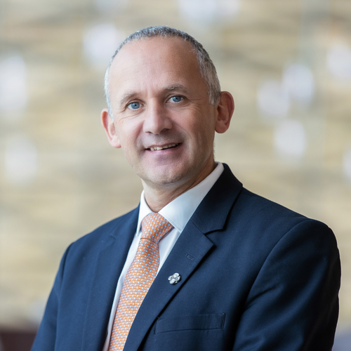 Dr. Ian Campbell