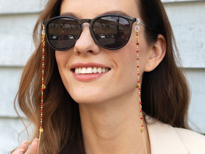 Scarlet – Red & Gold fine chain Glasses Chain adorned with brass hexagons