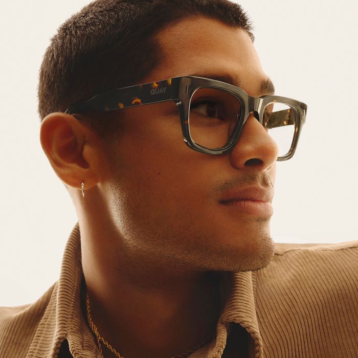 QUAY Australia Model EXEC