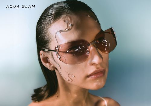 Viola Yeung - AQUA GLAM