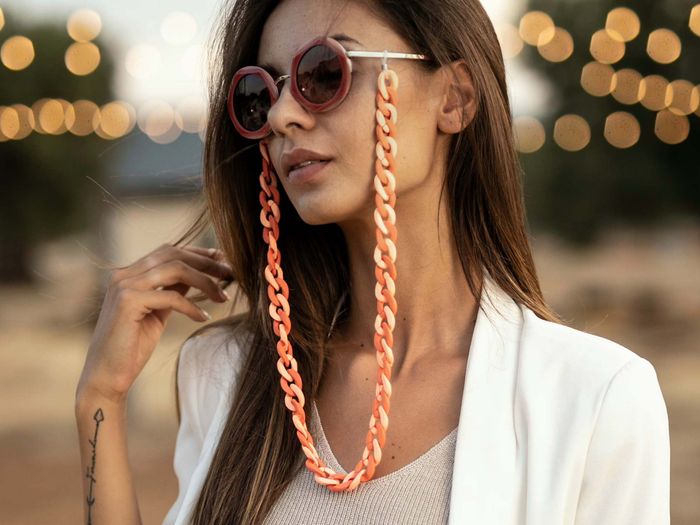 Peaches – Glasses chain – Peach & salmon chunky acrylic chain – perfect for wearing with sunglasses and as glasses holder