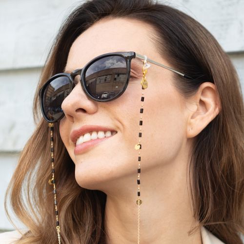 Lili – Black & Gold fine chain Glasses Chain adorned with brass hexagons