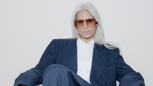 Linda Farrow unveils the iconic collection:
A return to origins, reimagined for today