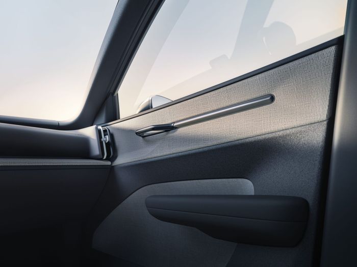 Sustainable Flax Composites Enter Serial Automotive Production in New Volvo EX30