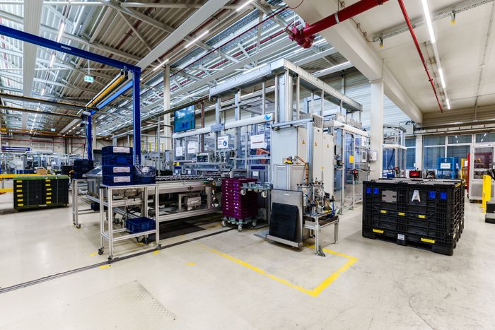 Handtmann Brings 48-Volt Battery System for Premium Automotive Manufacturer into Series Production in 16 Months