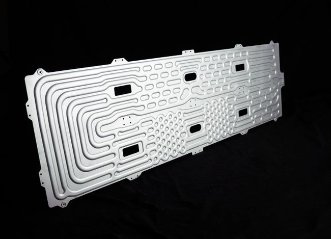 Maximize Battery Performance with Heatraplates Cooling