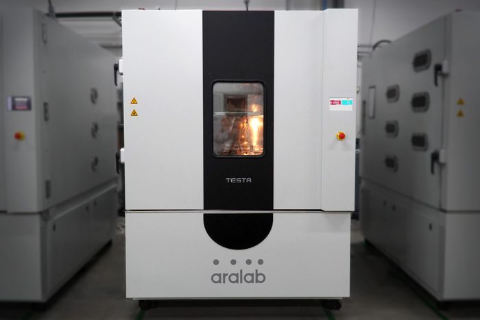  CLIMATIC CHAMBERS REACH-IN