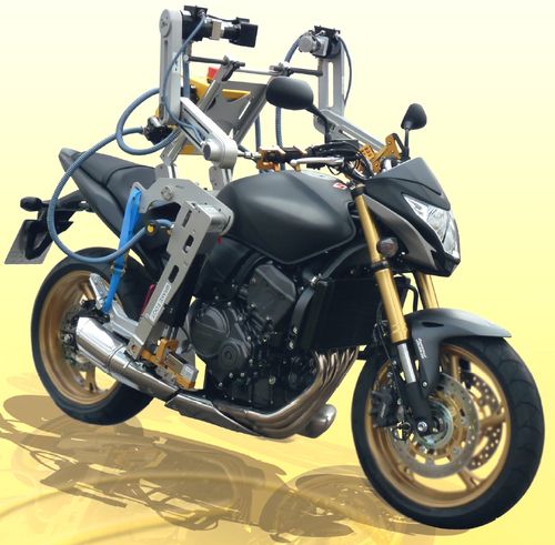 SMC2000