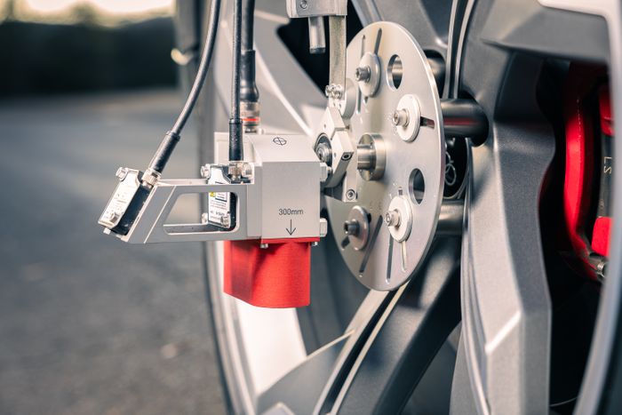 OMS 7 – 2-Axis Sensor for Vehicle Dynamics Testing