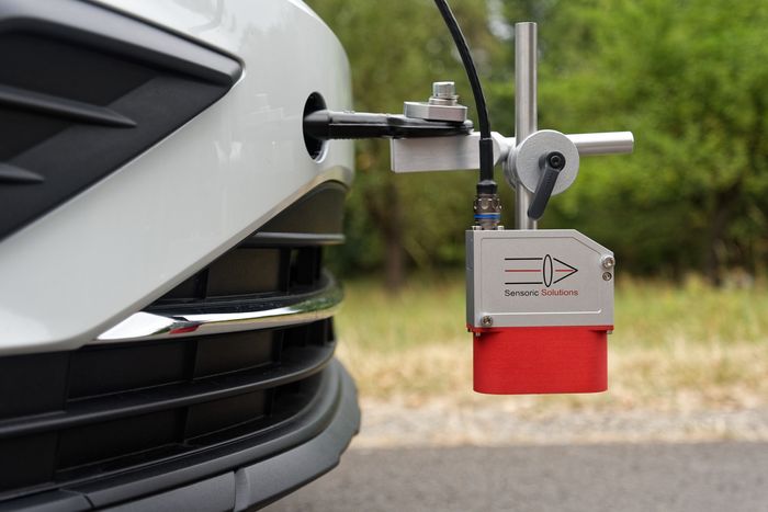 OMS 7 – 2-Axis Sensor for Vehicle Dynamics Testing