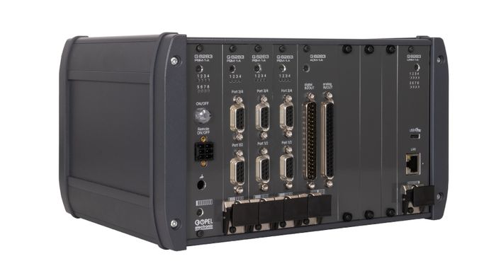 Scalable embedded test solution for complex vehicle testing