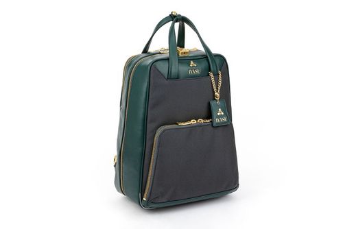 The Elsie IYASU Medical Bag in Green