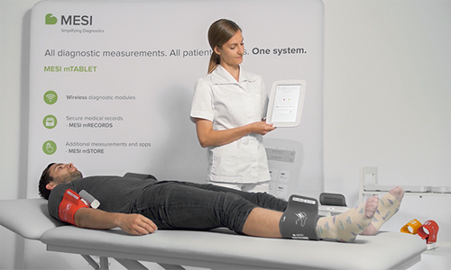 Demonstration of ankle-brachial index (ABI) measurement