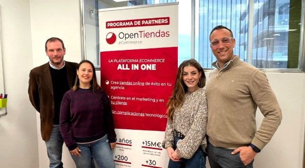 OpenTiendas celebra su 20 aniversario con 40 Partners en España