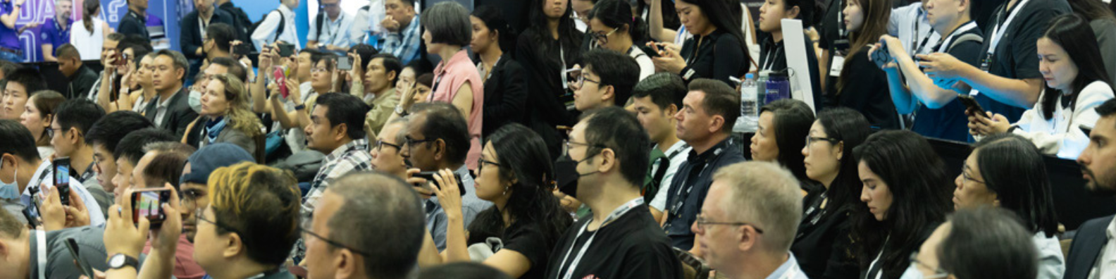 eCommerce Retail Revolution & CX Theatre