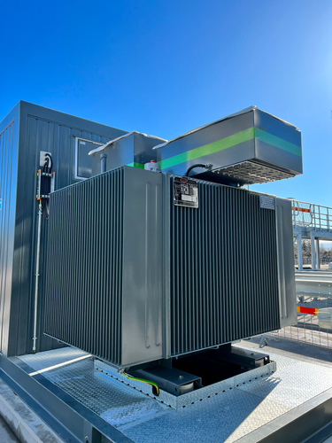 Liquid immersed transformers