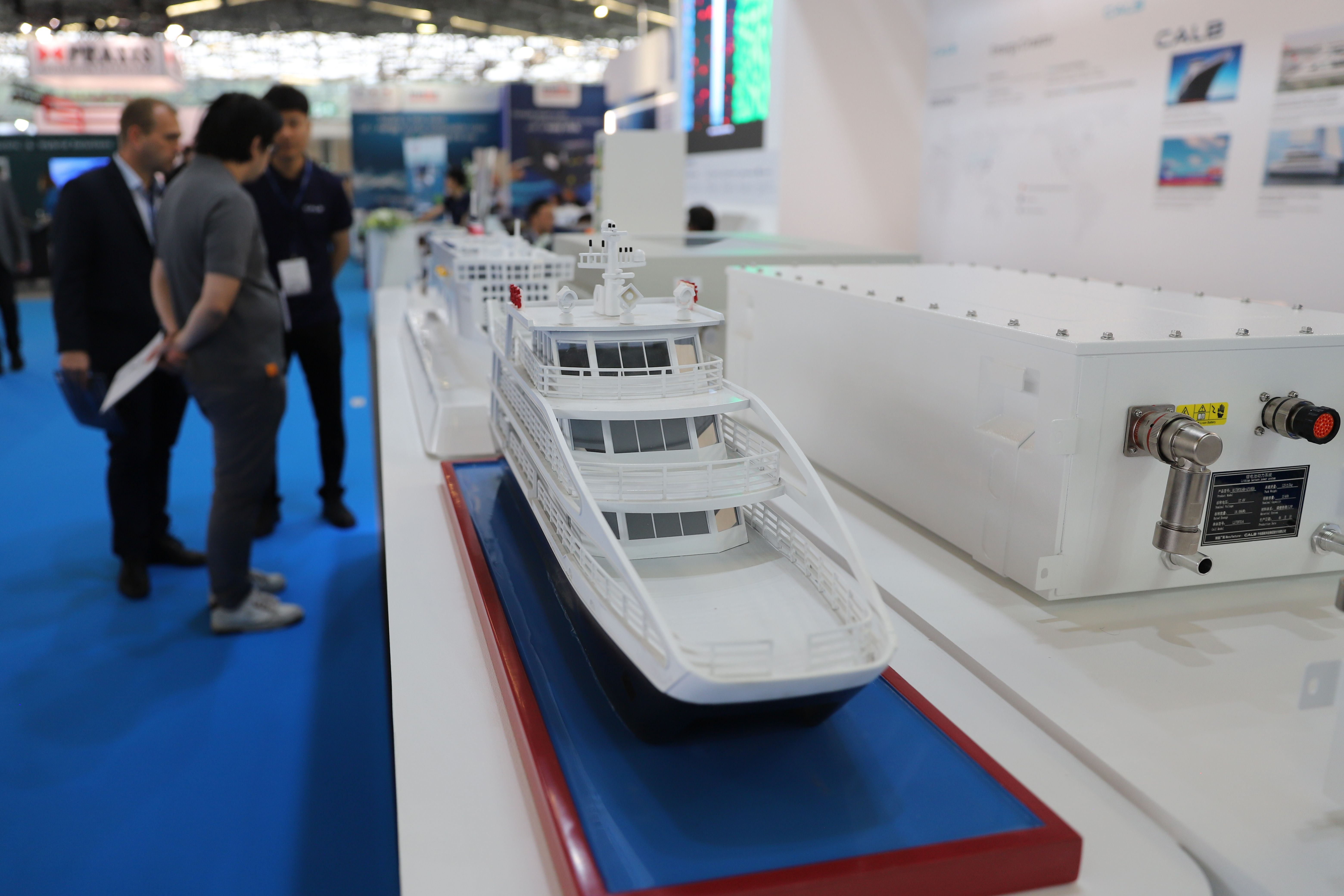Photo shows a model ship at Electric & Hybrid Expo