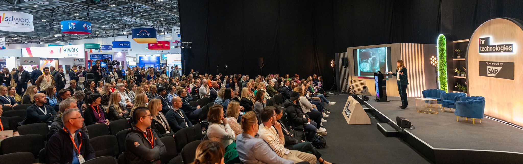 Panoramic shot of Keynote Theatre 1 at HR Technologies UK 2025.