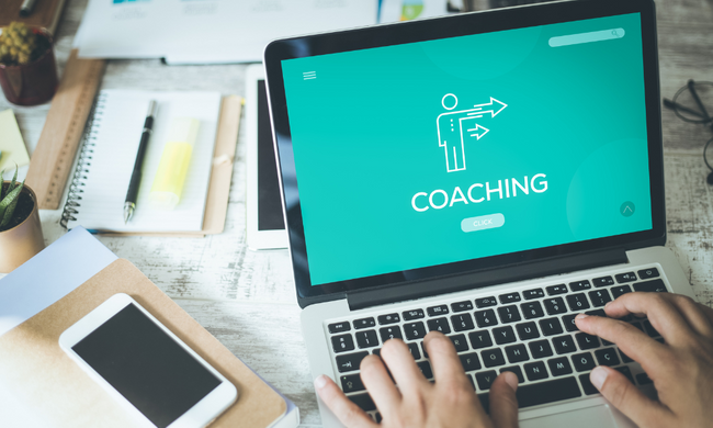 Coaching in the workplace: benefits, challenges, and how AI is changing the game