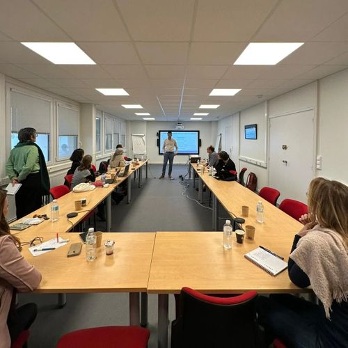 Pierre Fabre renforce la collaboration et la performance grâce aux formations immersives 5Discovery