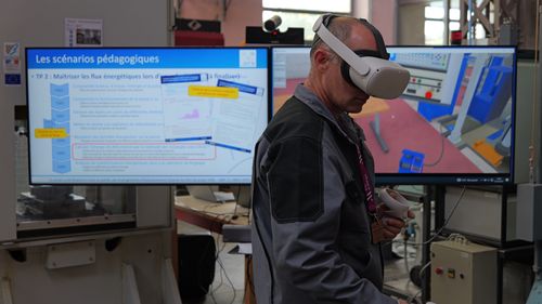 JENII : Placer les jumeaux numériques au cœur de la formation industrielle