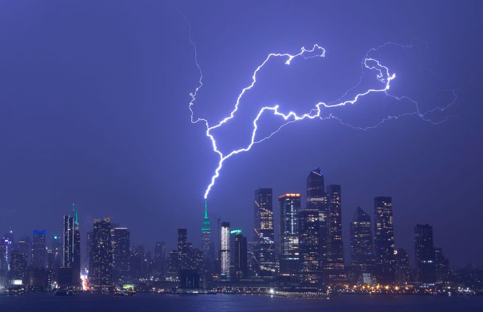 AccuWeather Lightning Network™ Data Now Available on Leading Data Marketplaces
