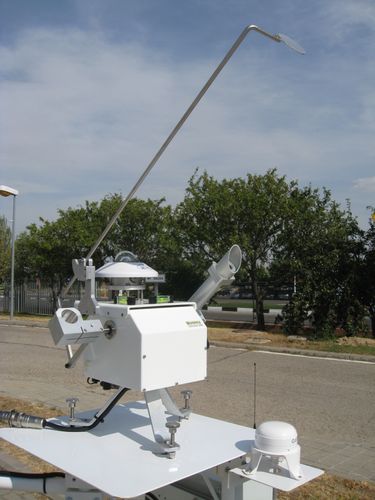 SUNTRACKER-2000