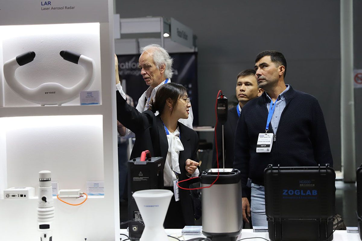 Photo shows visitors discovering the latest meteorological technology at Met Tech World Expo