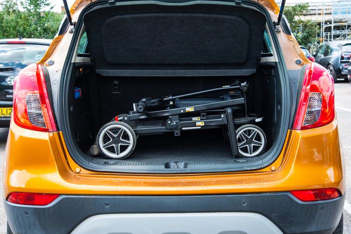 eFOLDi Compass – The World’s Lightest 4-Wheel Folding Scooter