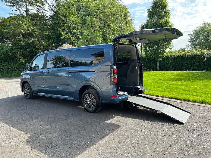 Ford Tourneo Custom Lifestyle 