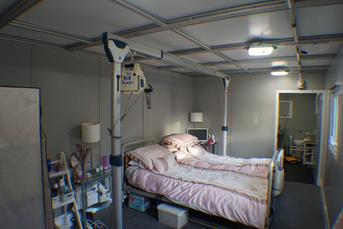 Temporary Bedroom Extension (with or without ensuite wet room)