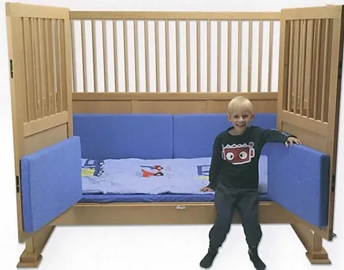 The Big Friendly Bed – Bespoke Enclosed Safety Bed