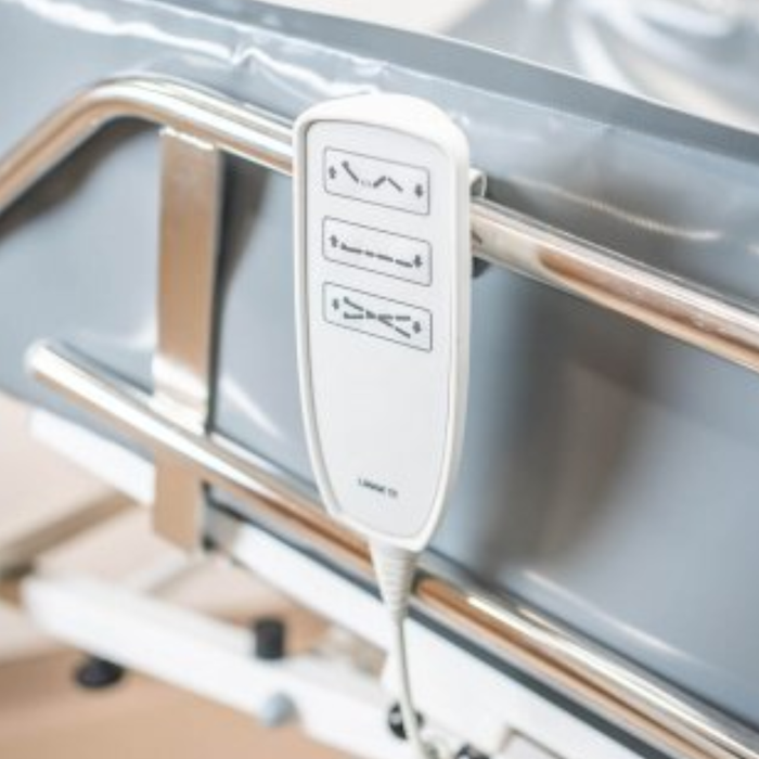 Wave Profiling Shower Trolley