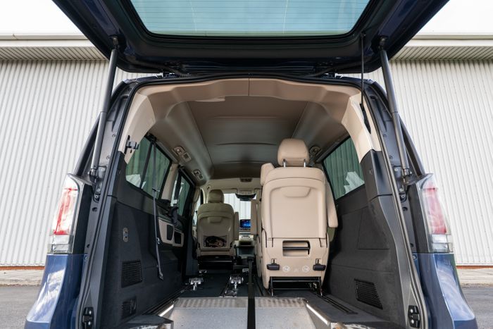 Mercedes-Benz V-Class GRANDE – Luxury, Accessibility and Extra Headroom Without Compromise