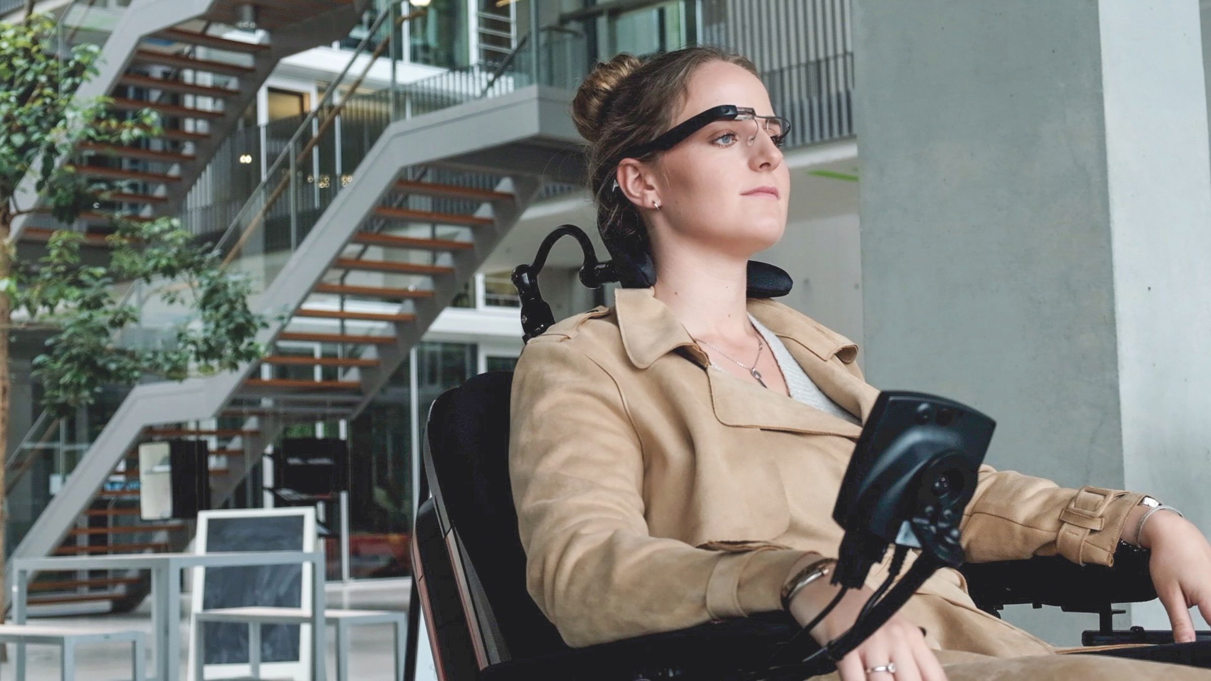 Munevo - smart wheelchair and connected devices control using head movements