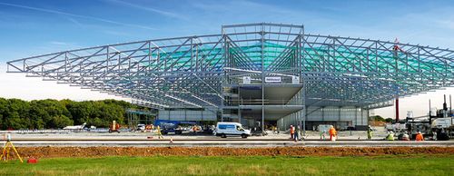REIDsteel Dual Cantilever Hangar - London Biggin Hill Airport