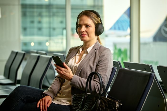 Frankfurt Airport Becomes the First Airport Worldwide to Use Auracast™ for Public Announcements