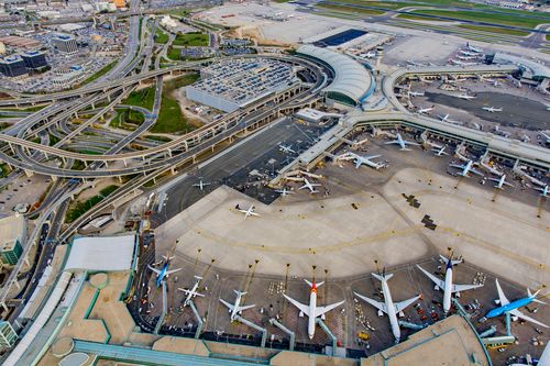 Pearson LIFT, Canada 