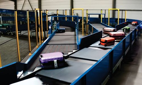 XSORT - Cross belt sorter for baggage handling