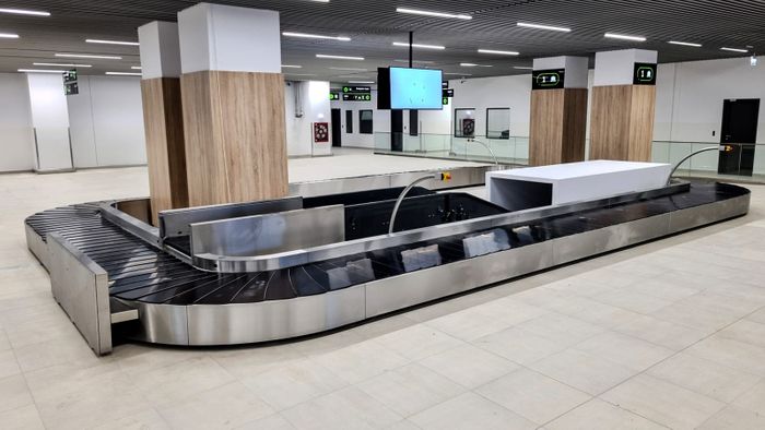 Baggage Reclaim Carousel